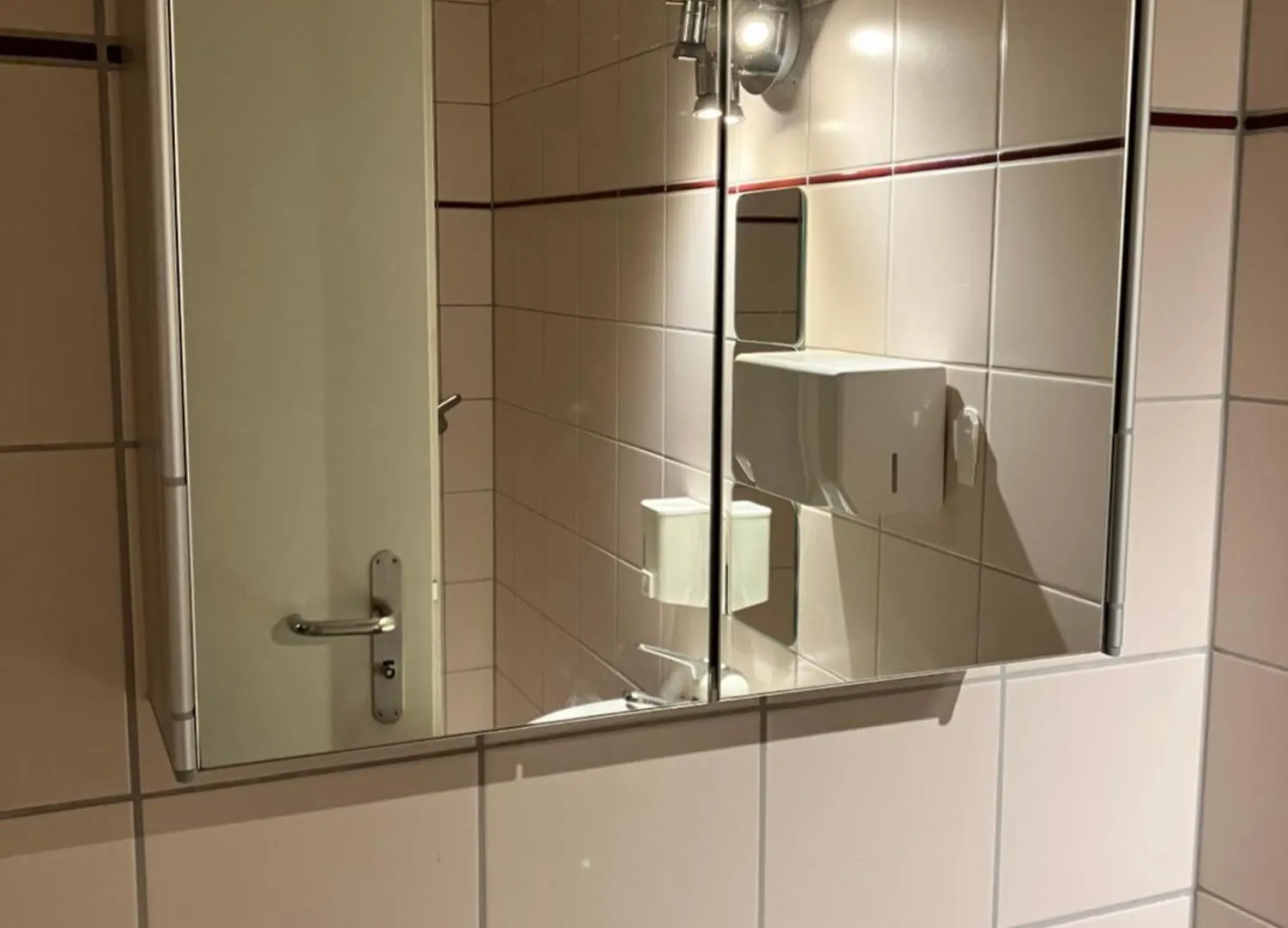 Apartamento Wohnoase Mit Gratis Parkplatz Basilea Suiza